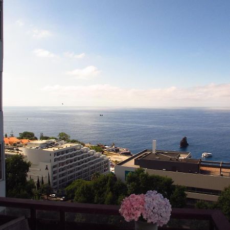 Tranquil Ocean View Apartment Funchal  Exteriör bild