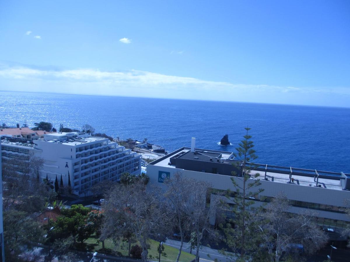 Tranquil Ocean View Apartment Funchal  Exteriör bild