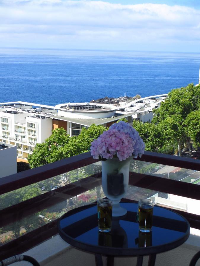 Tranquil Ocean View Apartment Funchal  Exteriör bild